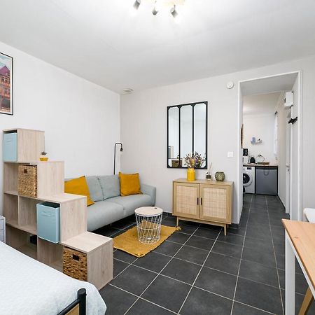 Agreable T1 Situe Au Centre Historique De Dinan Apartamento Exterior foto